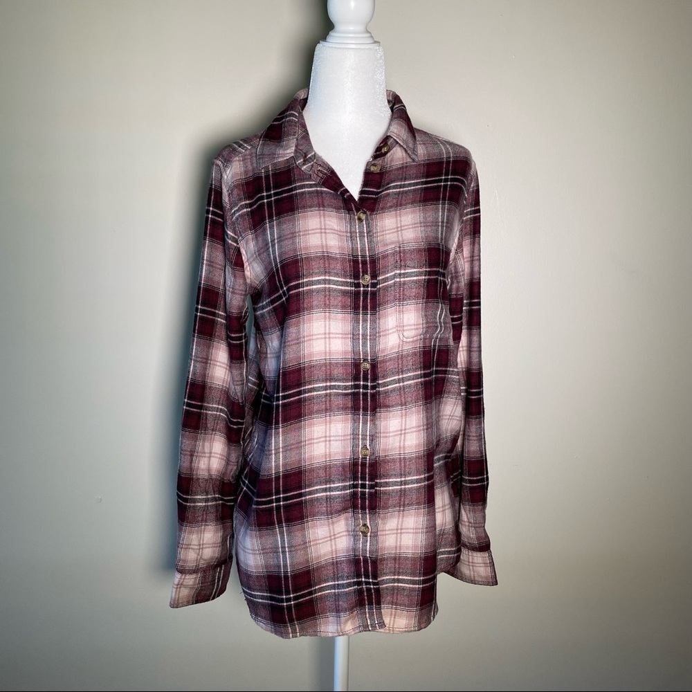 Flannel plaid grunge button down long sleeve shirt AEO Size: Small/ Petitite